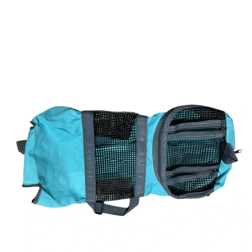 HELLO MOW & WOW CAT CARRIER NWOT